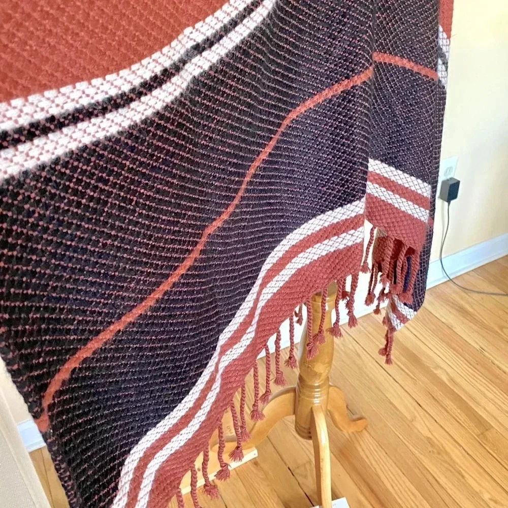 Nwt Treasure & Bond Boho Fringe Poncho Burnt Sienna One Size — image 6 of 8